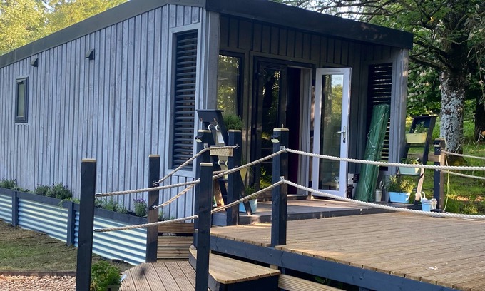South Molton Cabin | Close to Nature Easy to Find Cosy, Romantic Getaway
