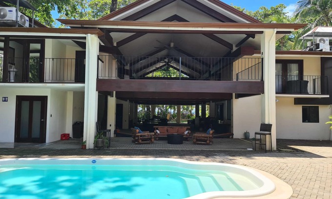 Dominical Hotel | Cloud Forest Bridge King Room at Hona Beach Hotel