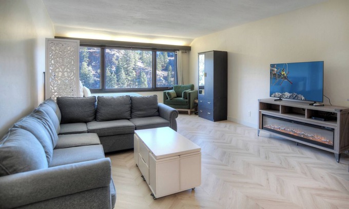 Purgatory Cabin | Cloud Nine (#343) | Near Ski - Golf, AC - Pool/HotTub, Mtn Views
