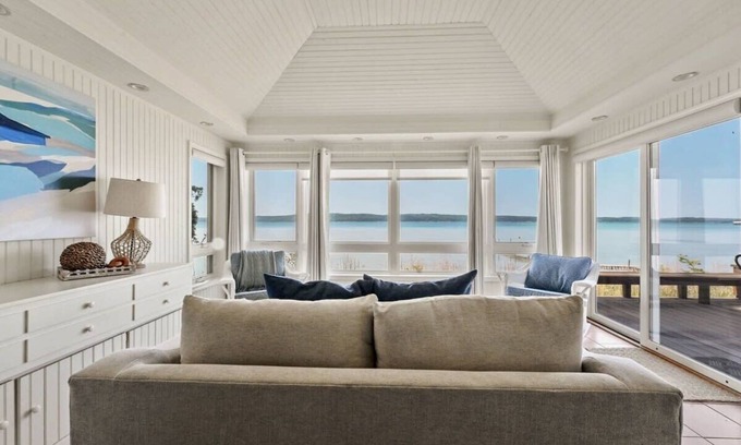 Lake Township House | Cloud Nine on Crystal Lake