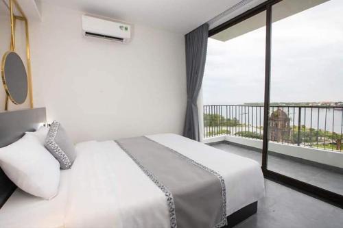 Dong Hoi Hotel | Clover Home Quảng Bình