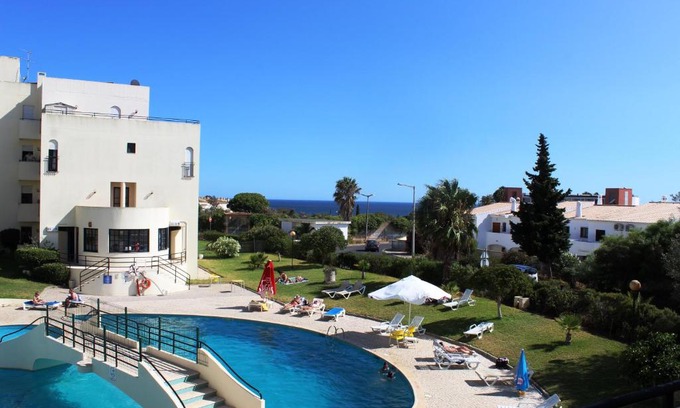 Alvor Apartment | Clube Alvorférias T4 - 112 - Vista Piscina Mar