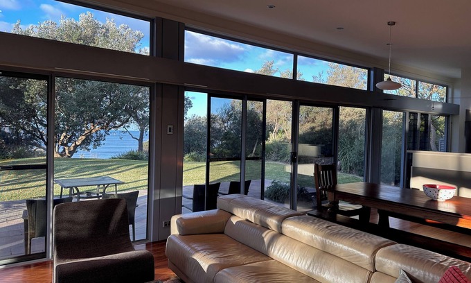 Culburra Beach House | Coast@Culburra - newly renovated - luxurious beachfront house with spa