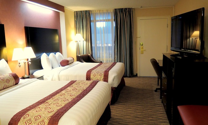 Nisku Hotel | Coast Nisku Inn & Conference Centre