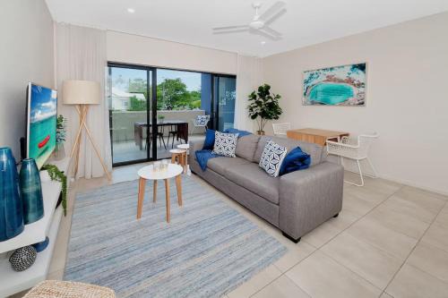 Cairns North Apartment | Coastal 2-Bed with Parking & Pool by the Ocean