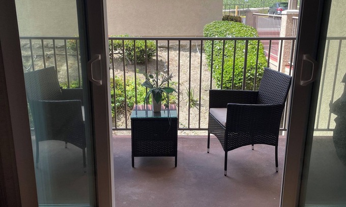 Carlsbad Condo | Coastal Carlsbad Condo: Near beach, village, mall, and walking trails.