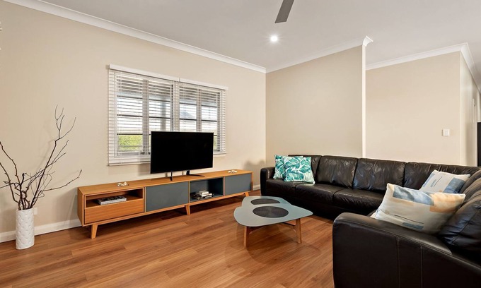 Caves Beach House | Coastal Cues at Caves Beach