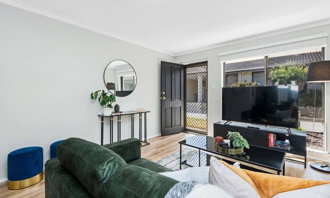 Scarborough House | Coastal Elegance! A Luxurious, Dreamy Escape!