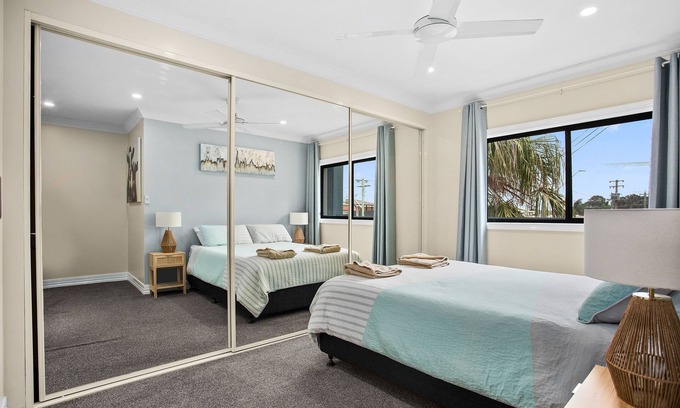 Windang Apartment | Coastal Loft @ Windang. Convenience at your doorstepn
