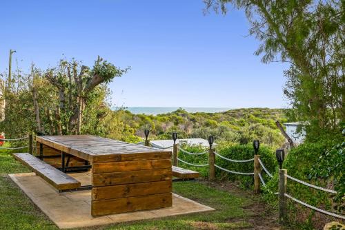 Guilderton House | Coastal Pine