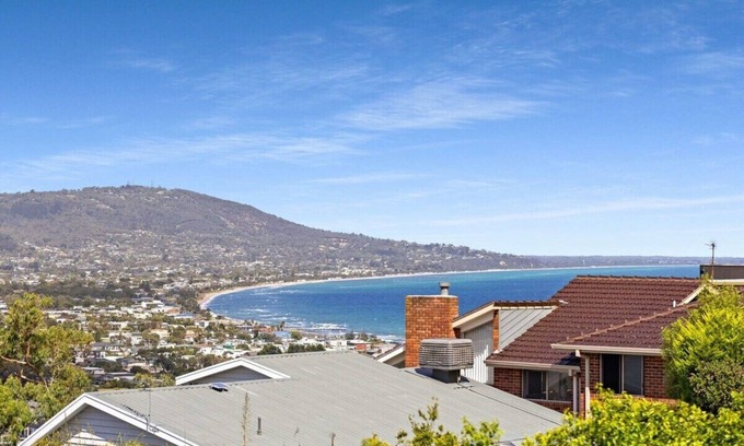 Mount Martha House | Coastal Vista Retreat - Panoramic Mt Martha Views