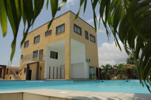 Teshie Hotel | Cocktail and Dreams Hotel