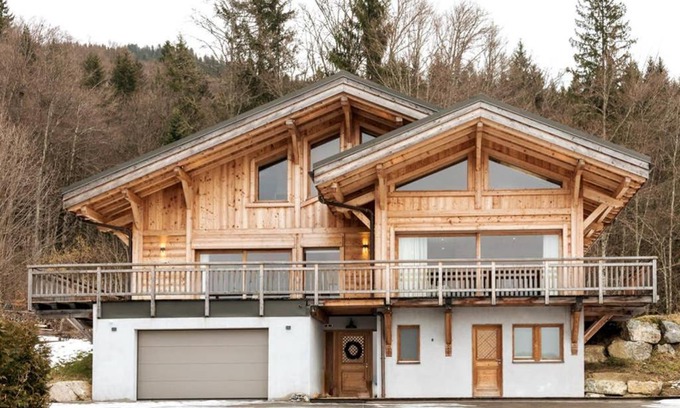 Araches-la-Frasse Ski Chalet | Coco Chalet