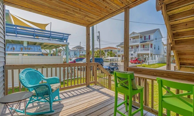 Cherry Grove Beach House | Coconut Flats Duplex- Downstairs-
