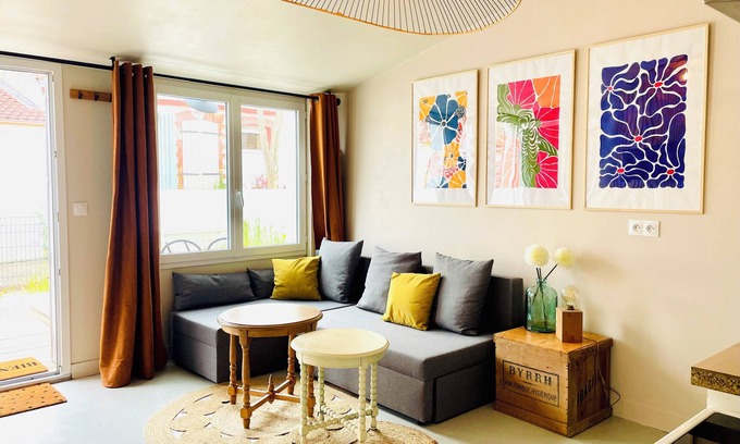 Les Conches House | Cocooning cottage by the sea