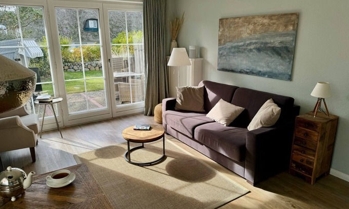 Westerland Apartment | Coherent. Garden. Close to the beach. - House Friesische Straße