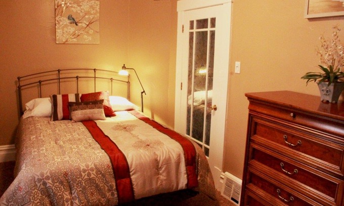 Ashbury Heights Apartment | Cole Valley Lower