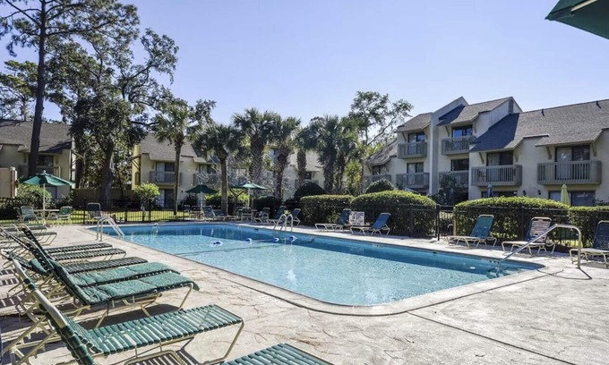 Shipyard Plantation Apartment | Coligny Villas near Coligny Beach Park
