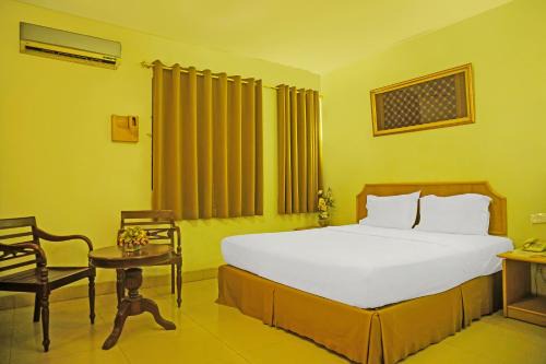 Palembang Hotel | Collection O 92690 Hotel Limas