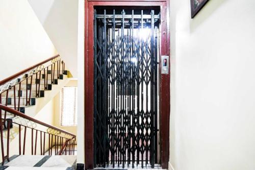 Raipur Hotel | Collection O Railway Station formerly Hotel Okasu