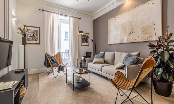 Cortes Apartment | Colorada - 3 bedrooms in Centro