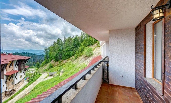 Pamporovo Apartment | Colorful 2BD Apartment with Indoor Fireplace and Mountain View by Flat Mаnager