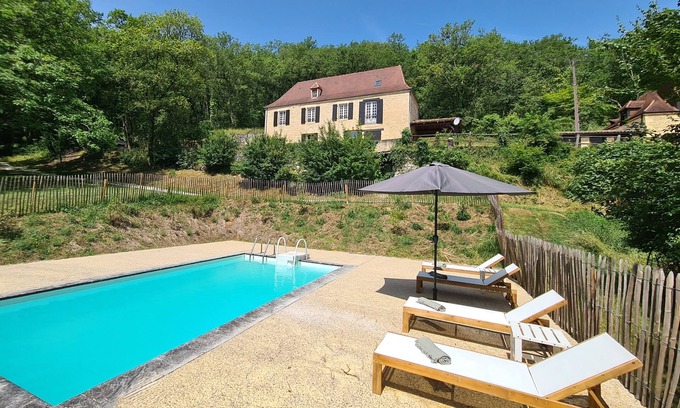Cenac-et-Saint-Julien House | COMBE DE LA DAME - Charming, fully renovated stone house - private pool & garden