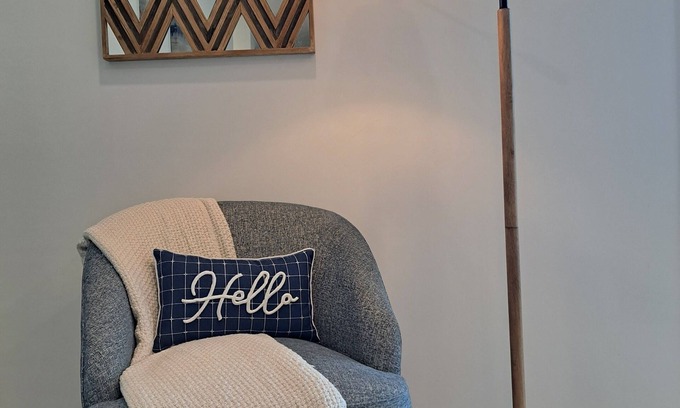 Southeast College Park Apartment | Come stay at a Luxurious Apartment less than a mile from Kyle