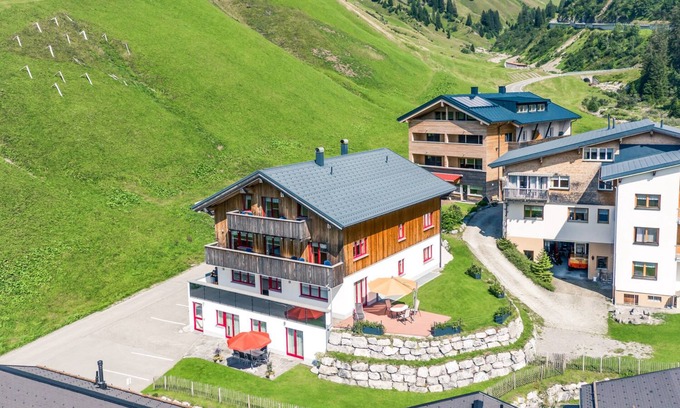 Schroecken Apartment | Comfort apartment Widderstein for 4-5 persons in the hiking and skiing area