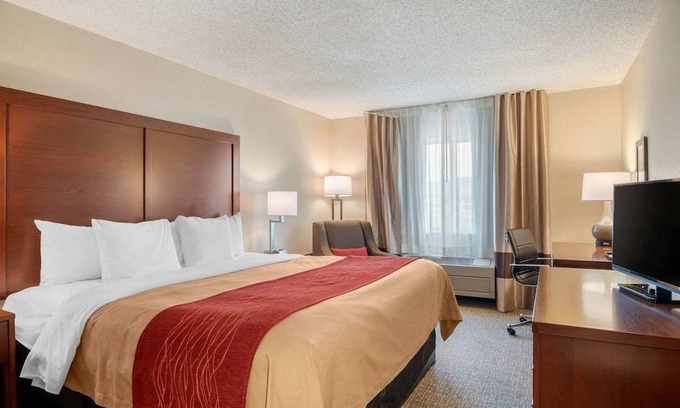 Medford Hotel | Comfort Inn Medford North