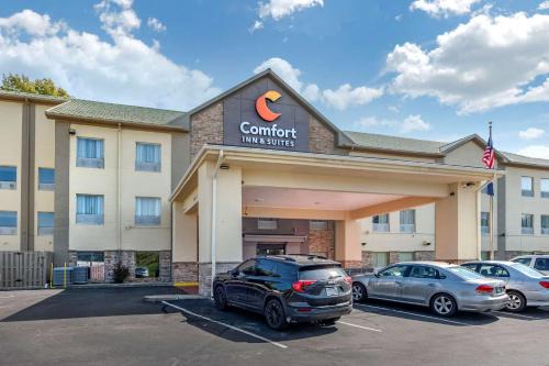 Clifton Hotel | Comfort Inn & Suites Cincinnati Uptown Clifton