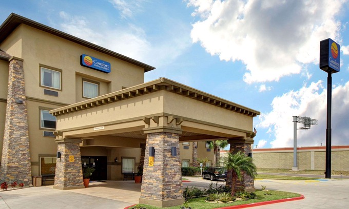 Donna Hotel | Comfort Inn & Suites Donna Near I-2