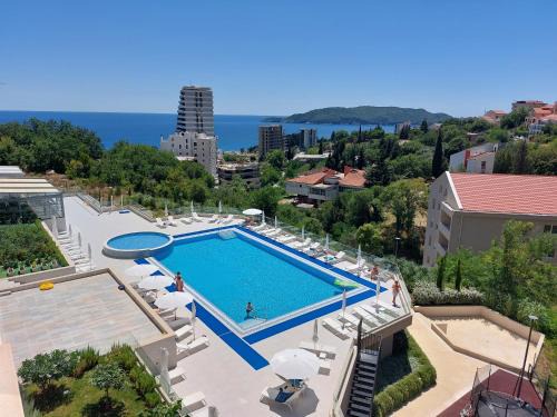 Becici Apartment | Comfort studio with sea view and swimming pool