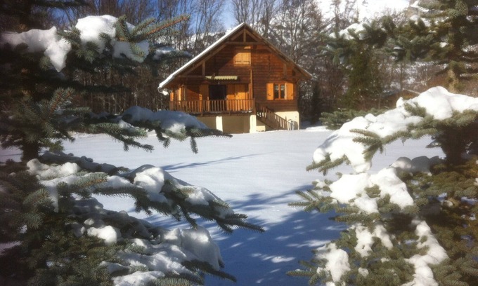 Saint-Leger-les-Melezes Ski Chalet | Comfortable chalet for 4 to 8 people