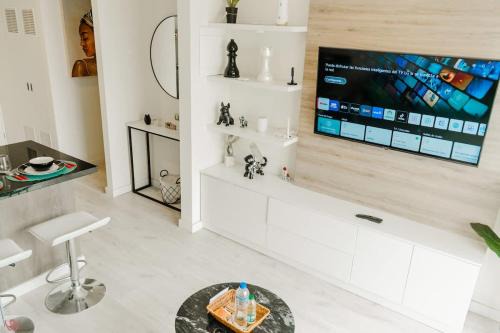 Surquillo Apartment | Comfortable 1BR Captivating in Surquillo