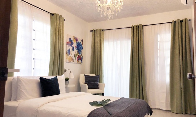 Aibonito Hostel | Comfortable and Elegant Aibonito Hotel/FREE PARKING & WIFI/GOOD AREA - 201