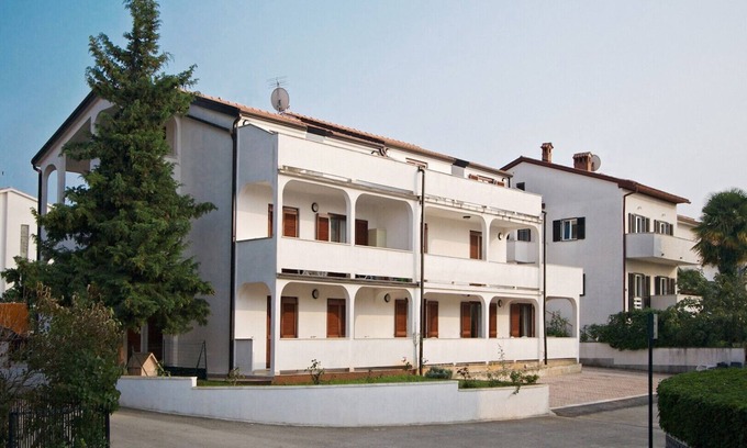 Spadici Apartment | Comfortable and modern apartment in Porec, close to the city center and the beach, pets are welcome