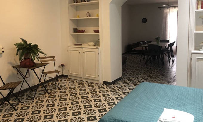 Partinico Apartment | Comfortable and spacious apartment in the center of Piazza Duomo.
