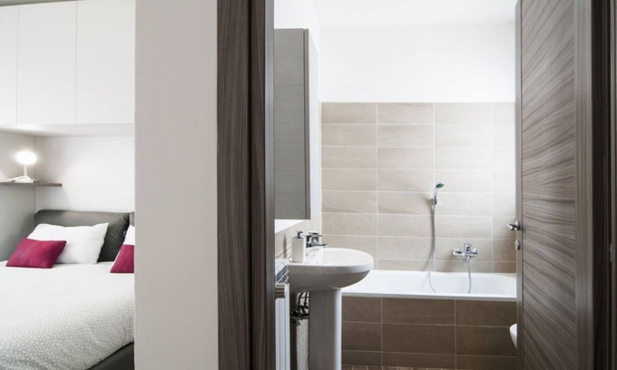 Centro Giano Apartment | Comfortable apartment located on the seventh floor of a modern residence equipped with a lift.In 40 square meters of space it comfortably accommodates 2 people with a double bedroom.Located in the Fonte Laurentina district, near the ring road, the Cecchi