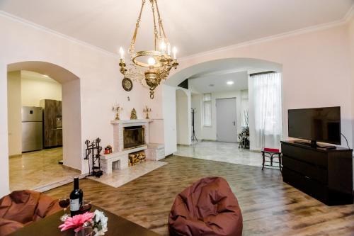 Chugureti Apartment | Comfortable House on Marjanishvili