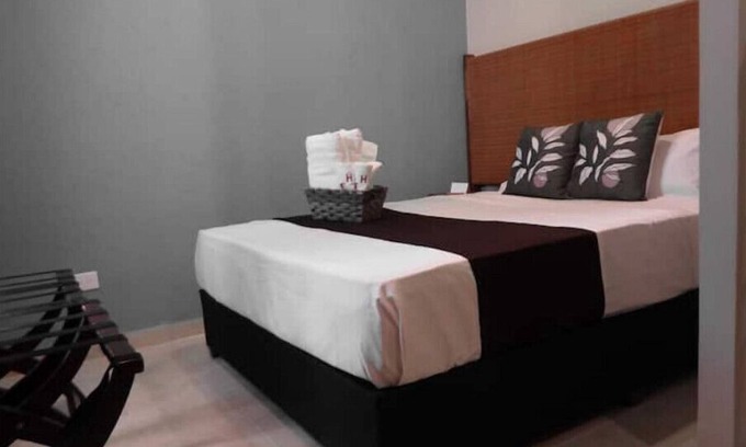 Downtown Cancun Apartment | Comfortable Studio, Great location+AA+WiFi 60MB+Kitchenn
