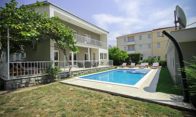 Kastela Villa | Comfortable villa close to the beach, Trogir, Split, swimming pool