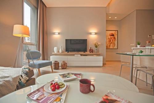 Gemmayzeh Apartment | Comfy - 1BR Apt W Pool & Gym in Gemmayze