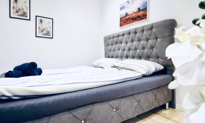 Leopoldstadt Apartment | Comfy 4BR Apartment with Terrace in Great location