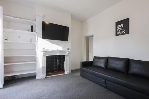 Smethwick House | Comfy 5 Bed in City Centre, Birmingham