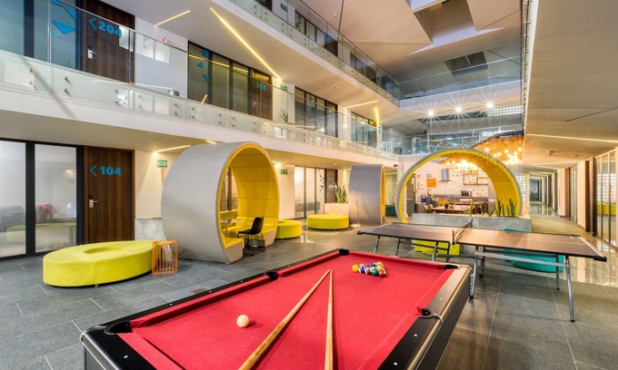 Zona Rio Apartment | Comfy Apt: Lounge, Pool/Ping Pong Table, Gym & Cinema