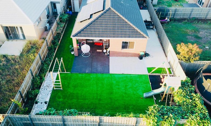Melton South House | Comfy nest 4 bed room family house