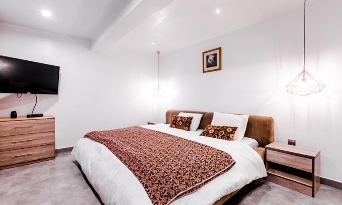 Yanyan Apartment | Comfy