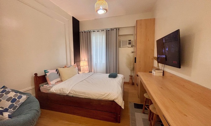 Novaliches Condo | Comfy Queen Size Bed w/Netflix, Near Mall