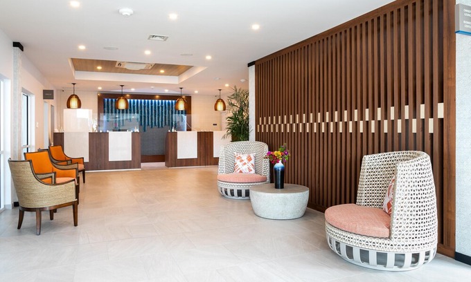Simpson Bay Apartment | Comfy Studio w/ WiFi, Beach Access, Resort Pool & More!